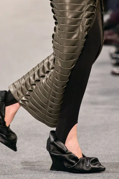 Look 66